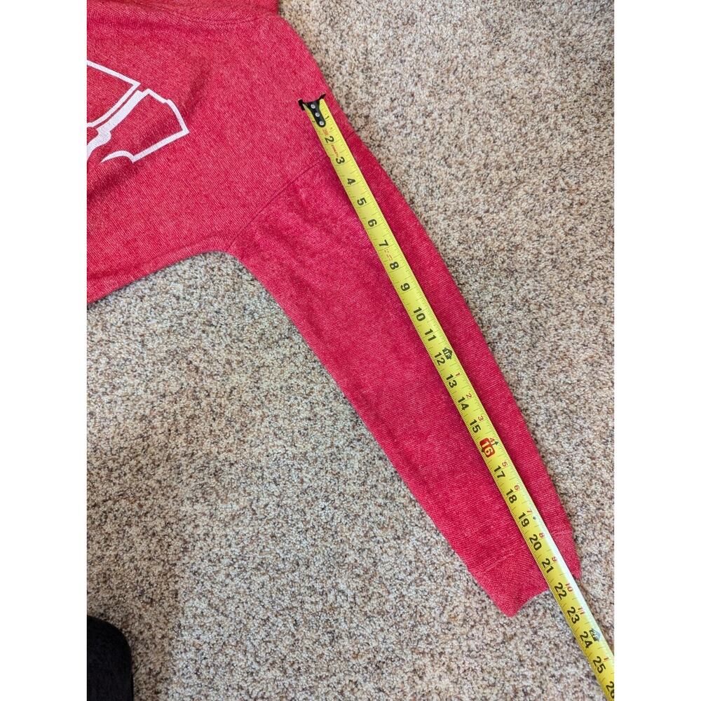 Women's Red Wisconsin Badgers Pullover Knit Sweater Size Small Side Slits - Picture 9 of 9